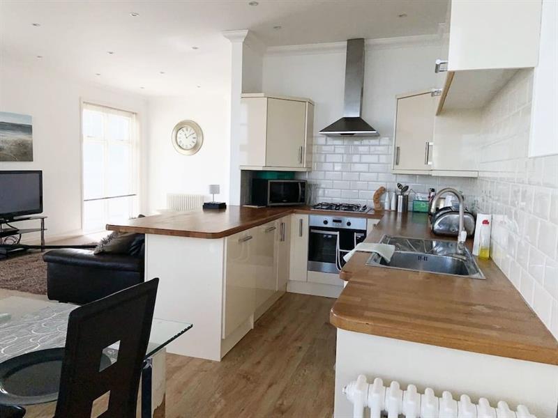 Seas The Day - Beachfront Apartment - Sleeps 4 Ramsgate Exterior photo